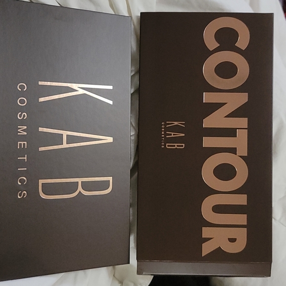 KAB Contour Pallette - Picture 3 of 6